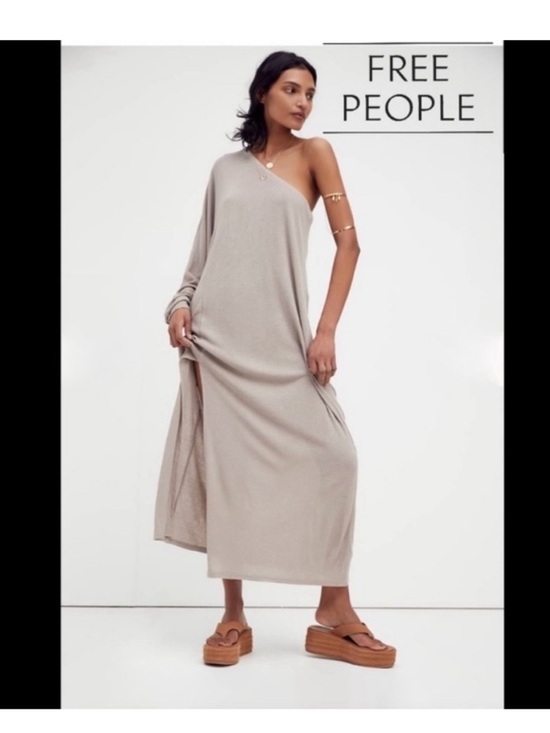 Free People Dresses & Skirts - Free people Kara one shoulder maxi Oyster Size Small